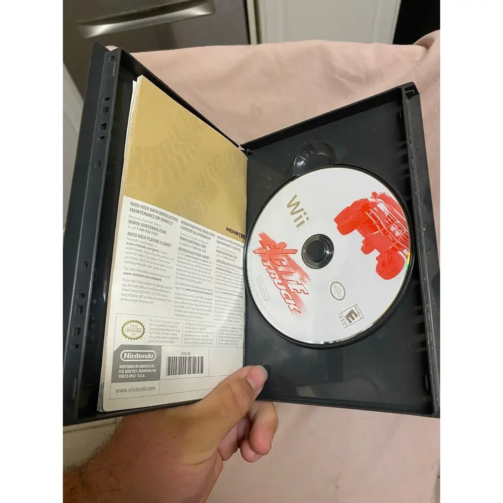 Excite Truck (Nintendo Wii, 2006) CIB Hollywood Videos Rental
